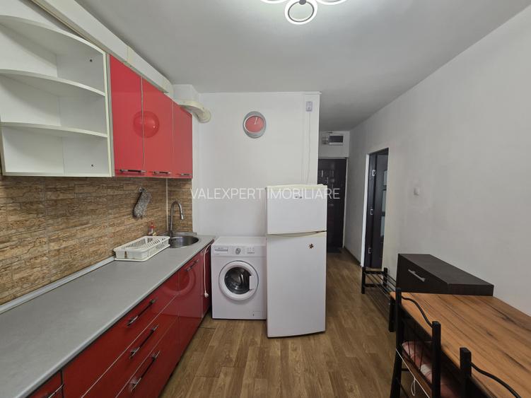 Dristor Metrou - garson. decomandata, supraf 36mp, mobilata si utilata. - 6