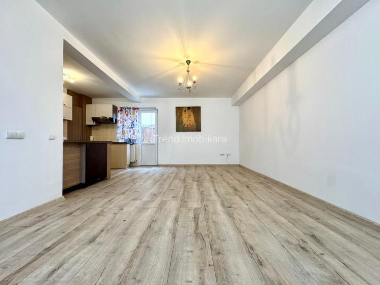 Casa tip Duplex,4 camere, 105mp, 2 Parcari , cartier Europa - 3