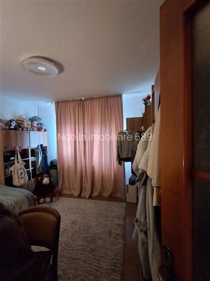 APARTAMENT CU 2 CAMERE DE VANZARE 0NESTI ZONA MAL - 10