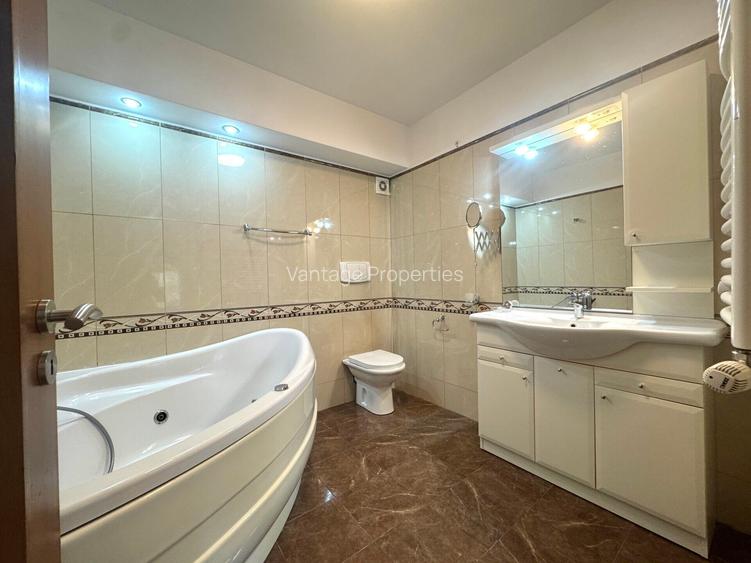 Villa in complex with swimming pool, Iancu Nicolae area - 14