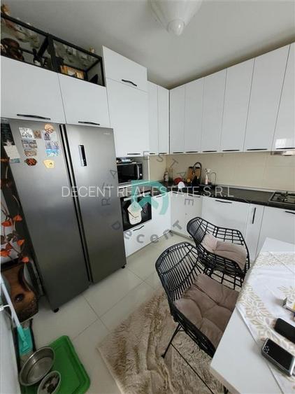 Casa,   Tractorul, Brasov - 4