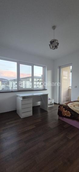Apartament de 3 camere, garaj, balcon zona Terra - 4
