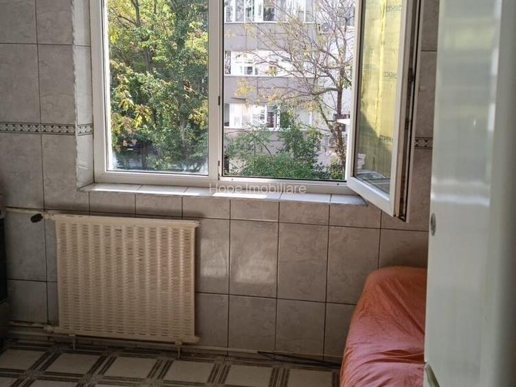 Unirii - O. Goga - Apartament 3 camere decomandat - 7