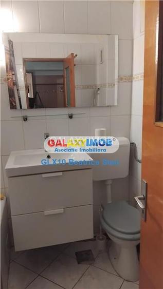 Inchiriere garsoniera spatioasa decomandata pe BD. DECEBAL - 28