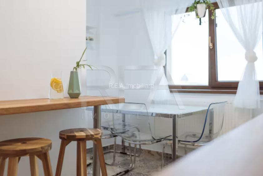 Apartament cu 4 camere cu vedere spre fantanile de la Piata Unirii - 10