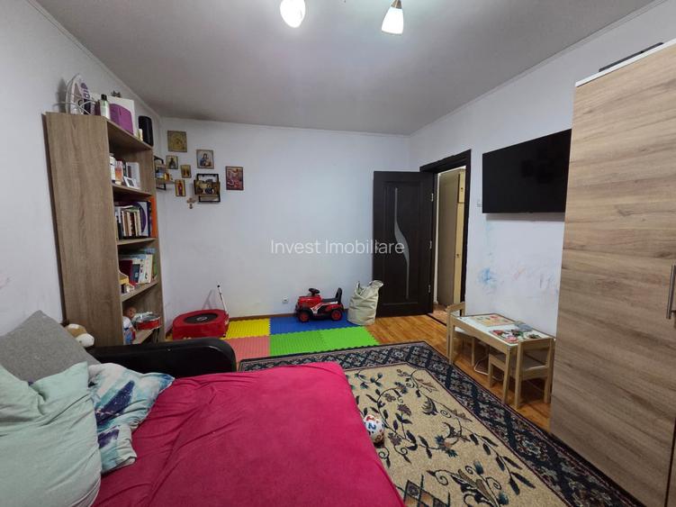 APARTAMENT 2 CAMERE-ETAJ 1-DECOMANDAT-DACIA - 2