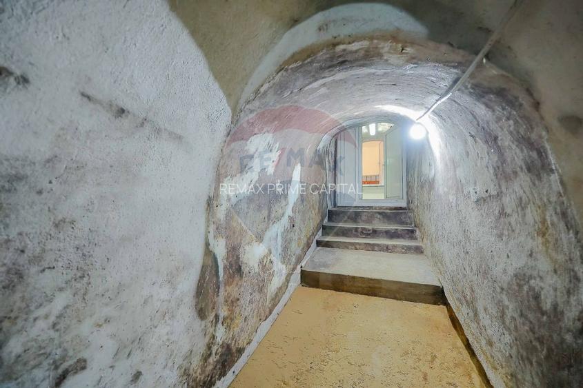 De vanzare casa cu 2 camere si teren 472 mp, Str Valea Frumoasa - 13