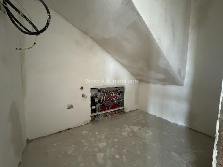 Duplex 4 camere, 115 mp utili, P+Etaj, 269mp teren - zona   ESO Giroc - 16