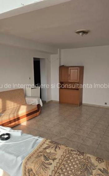 ⏩ Primo Garsoniera cu Balcon Bloc Apartamente 40m² Mobilata Utilata Izolata - 2