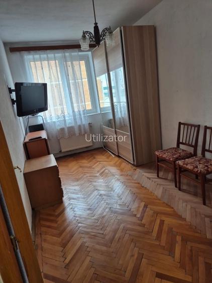 Apartament 3 camere – zona centrala Targoviste, Piata 1 Mai - 6