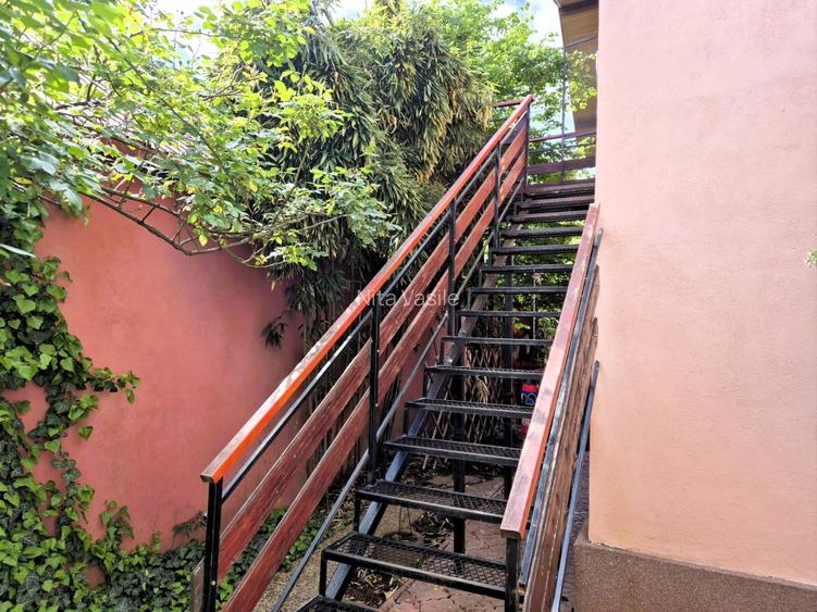 Proprietar - Apartament 3 camere de inchiriat - Curte proprie - 5