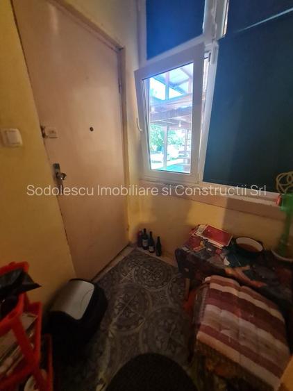 Apartament 2 camere,curte comuna/4 proprietari - 20
