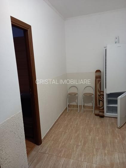 Apartament 2 camere mobilat, centrala proprie, metrou 1 Decembrie - 6