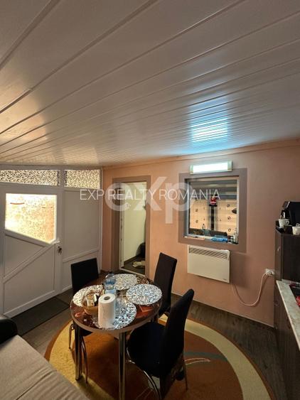 Teren 445 cu fundatie de casa mare + o Casuta locuibila moderna de 2 camere - 5