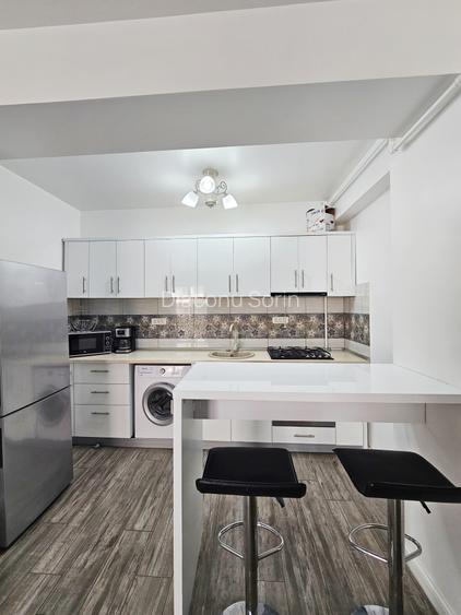 Apartament decomandat cu vedere la mare și lac - 9