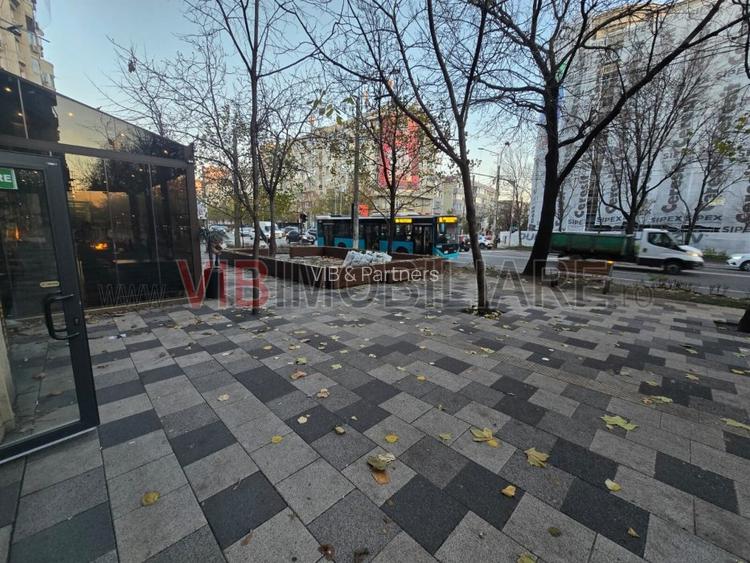 Spațiu comercial de închiriat – Bulevardul Decebal, 36 mp - 5