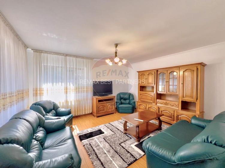 Casa cu 3 camere si 1500mp teren de inchiriat in Faget - 18