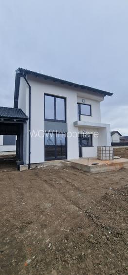 Casa individuala cu 4 camere si Carport de vanzare in Selimbar - 6