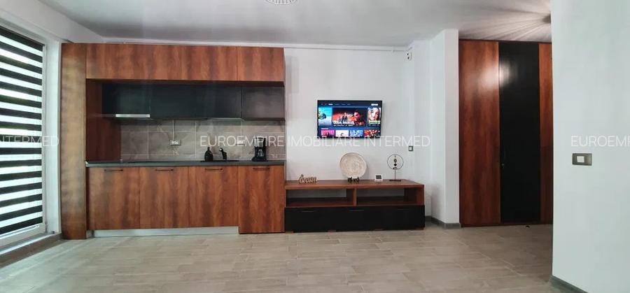 DE VÂNZARE STUDIO MAMAIA ALEZZI - 4