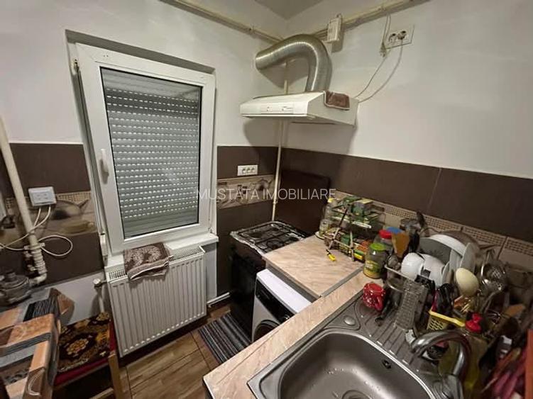 Apartament 3 camere confort 2, zona Viziru 2, etaj 3. - 6
