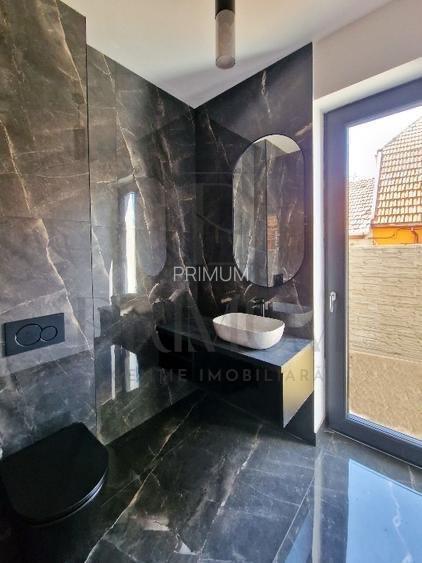 BALCESCU - CASA INDIVIDUALA - 4 CAMERE - 4 BAI - INCALZIRE PARDOSEALA - GARAJ DU - 6