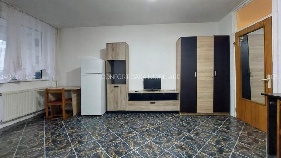 Garsoniera 32 mp 1980 metrou Iancului - 2