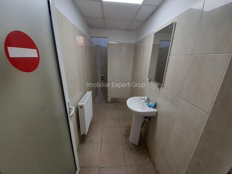 Showroom, birouri si depozitare in zona comerciala din Afumati - 8