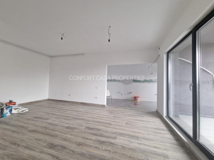 Decebal - Unirii -  Bloc nou - Apartament 3 camere - terasa - 2 grupuri sanitare - 2