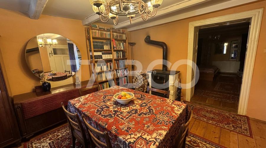 Casa de vanzare cu curte spatioasa loc relaxare si gradina Cornatel - 22