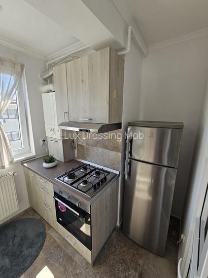 Inchiriez garsoniera mobilata, dispune de suficiente spatii - 10