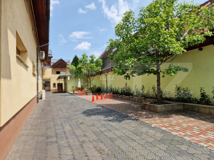 Casa deosebita individuala  cu spatiu comercial ,se vand impreuna zona Centru - 18