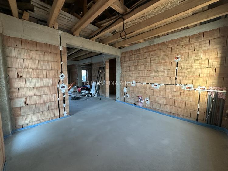 Casa Noua la GRI Alba Micesti la GRI cu teren 423 mp toate utilitatile bransate - 6