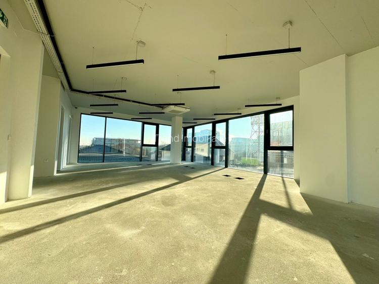 Cladire de birouri, Clinica , 550 MP , 10 Parcari, Cartierul Europa  - 8