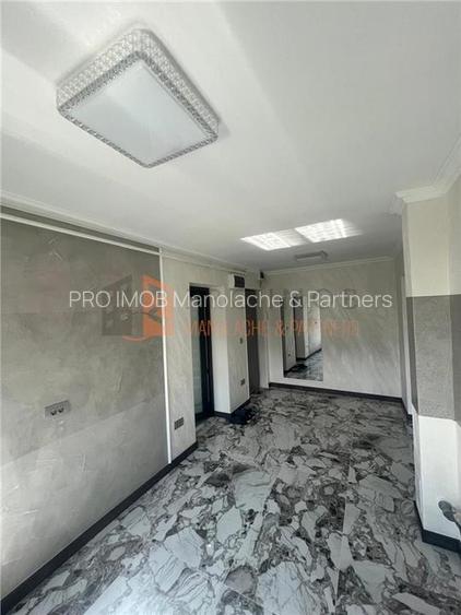 Apartament 3 camere cf 2 semidecomandat zona Grang - 4