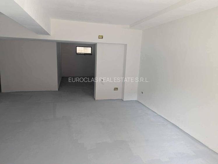 Spatiu comercial 130 mp - demisol - Faleza Nord - 122.000 euro   (Cod E8) - 5