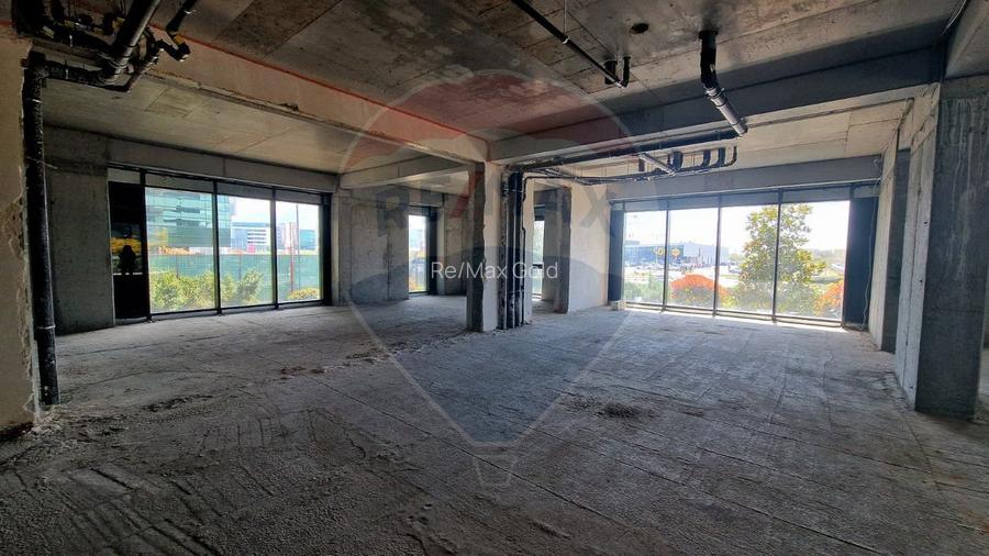 Spațiu Comercial 321 mp - Cortina Nord Pipera - Deschidere Bulevard - 4