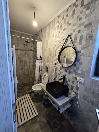 Casa plan parter Aroneanu cod 161662 tel 073122666 - 2