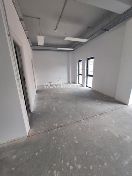 De inchiriat spatiu birouri cladire moderna zona Centrala - 12