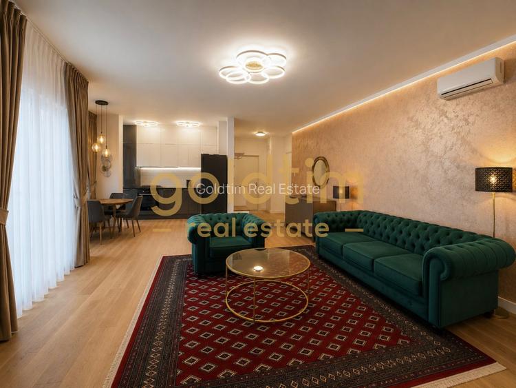 FIRST RENT/ IANCU NICOLAIE/ PRIVELISTE LAC/ PARCARE/ DRESSING - 25