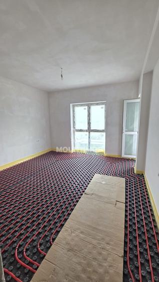 Casă tip Triplex 130 mp/utili, teren 270 mp,str. Lânii, Bartolomeu