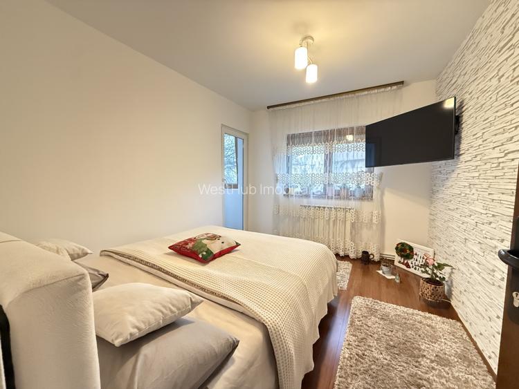 Apartament 4 camere, decomandat, etaj 3, mobilat si utilat - Baba-Dochia - 3