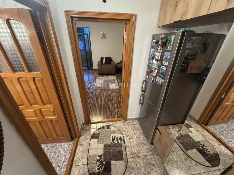 Garsoniera zona Far - 7