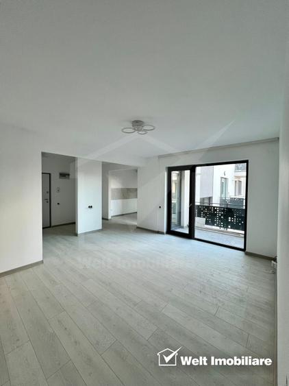 Apartament 3 camere, cu CF, parcare, zona Someseni, strada Traian Vuia