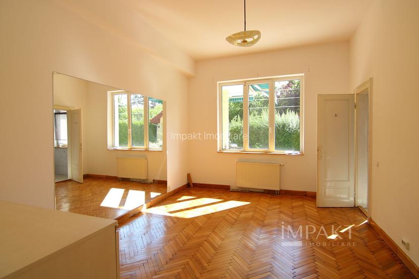 Casa individuala situata la 2 minute de Parcul Engels ! - 11