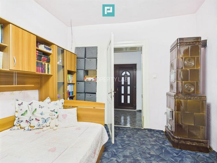 Casă Individuală cu spațiu comercial - Variaș - 27