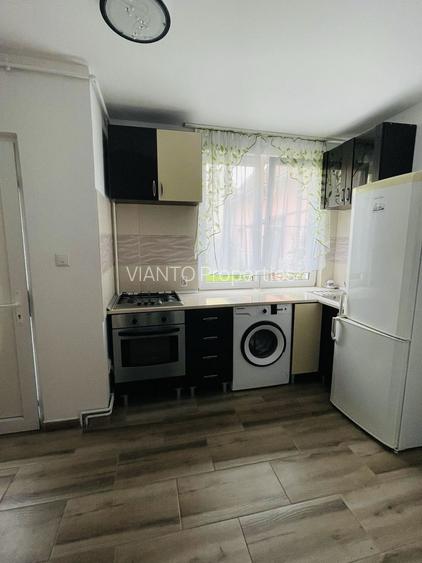 Casa de inchiriat Piata cluj ,2 camere ,52 mp - 3