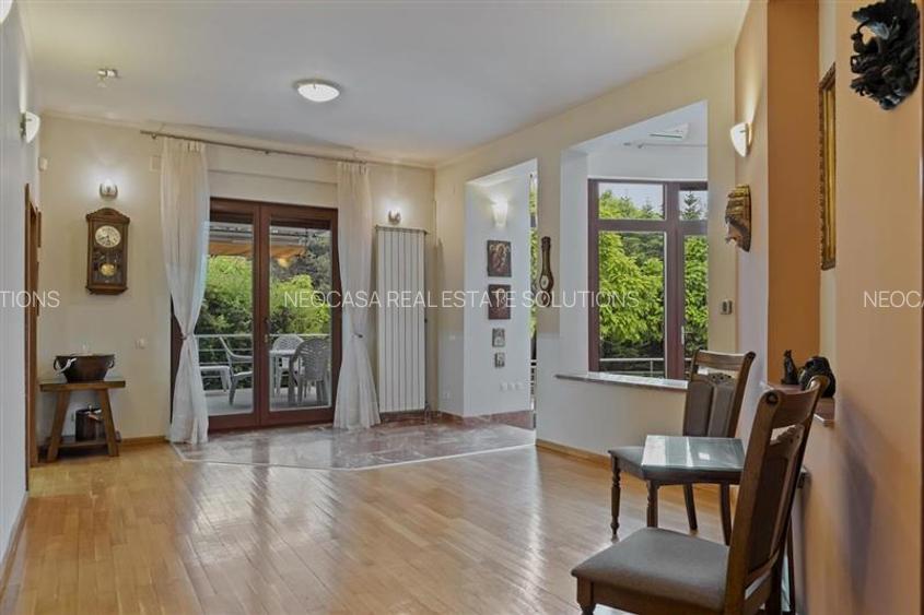 Vila in imediata vecinatate a padurii! Teren 2500 mp! - 19