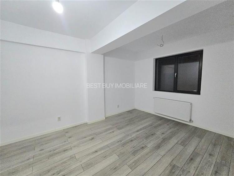 AP.2 CAM. SECTOR 1 CHITILEI MALL COLOSSEUM - 16