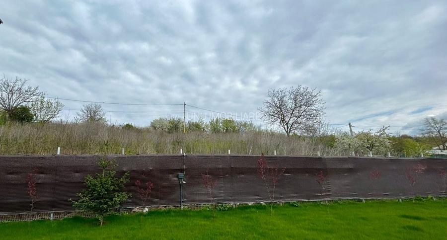 Teren intravilan 1000mp Valea Lupului la 1,5km de E85 apa canalizare PE TEREN! - 3