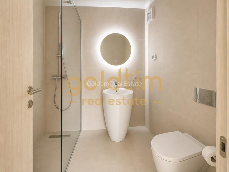 SUPERB / PIATA PRESEI / BALCON / FAC ROMANO AMERICANA - 10